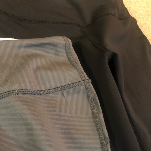 Already sold! Don’t know why can’t delete it! - Picture 5 of 8